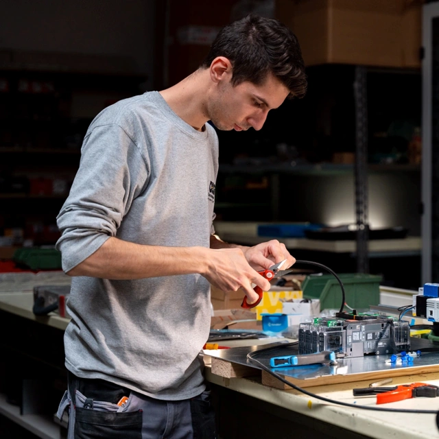 Un tecnico Volatea al lavoro