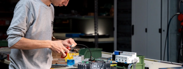 Un tecnico Volatea al lavoro