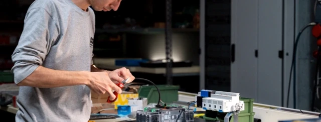 Un tecnico Volatea al lavoro